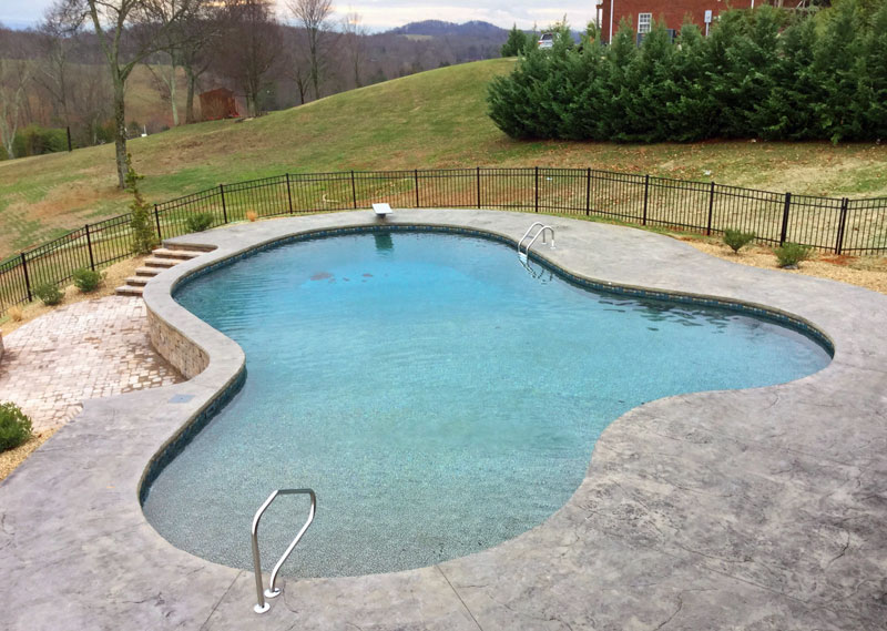 Liner Pool in Chuckey, Tennessee