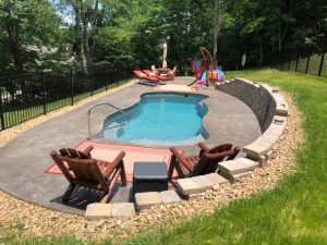An organically shaped petite poll on a terraced hill near Johnson City, TN